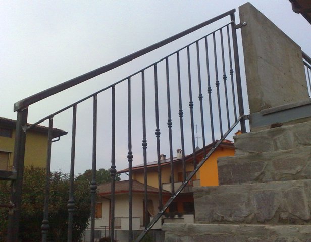 scala_con_paletto_forgiato